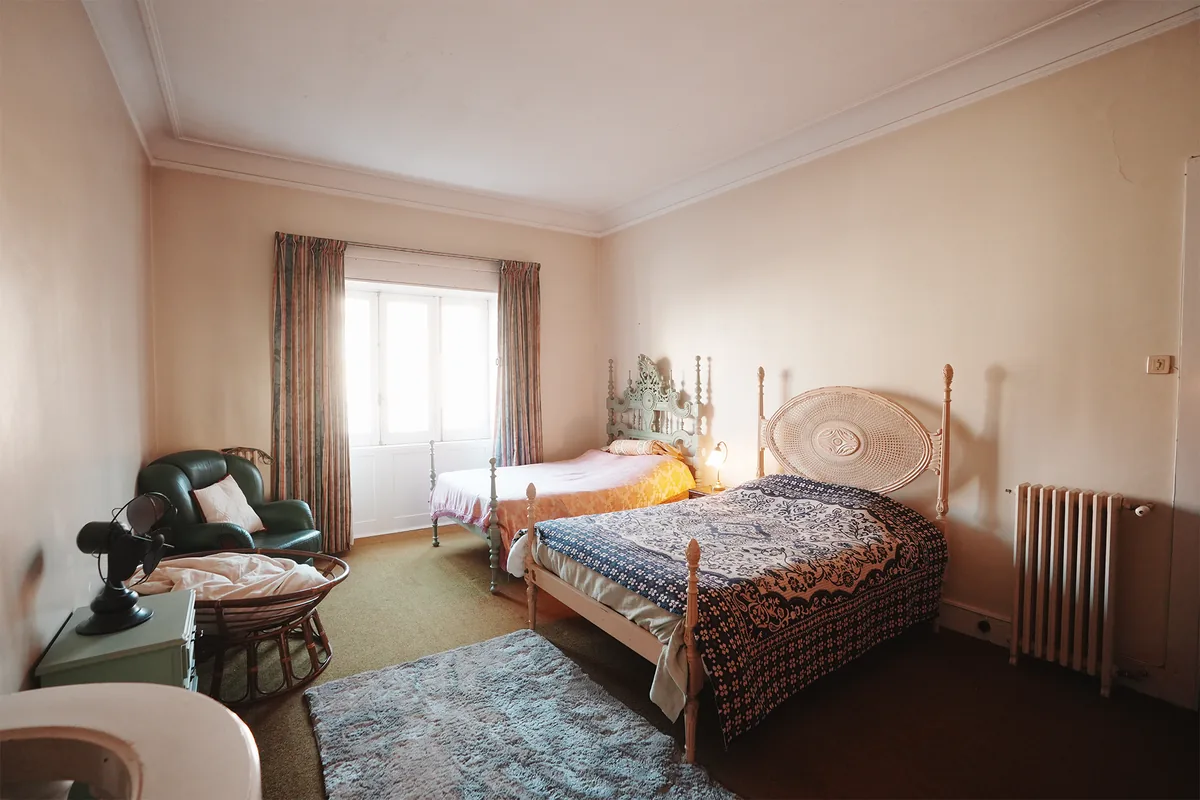 Quarto de residência, luz da manhã